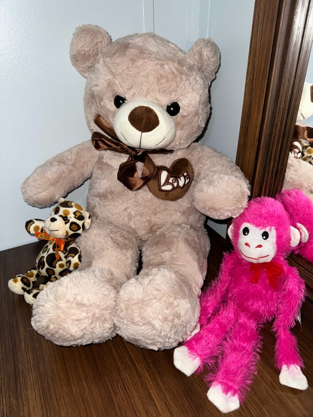 NEW Large 23 Teddy Bear Plush Love Heart Tan Beige Soft Valentine Room Decor Toy